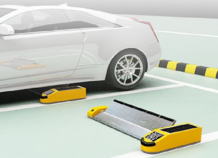 自動駐車ロック